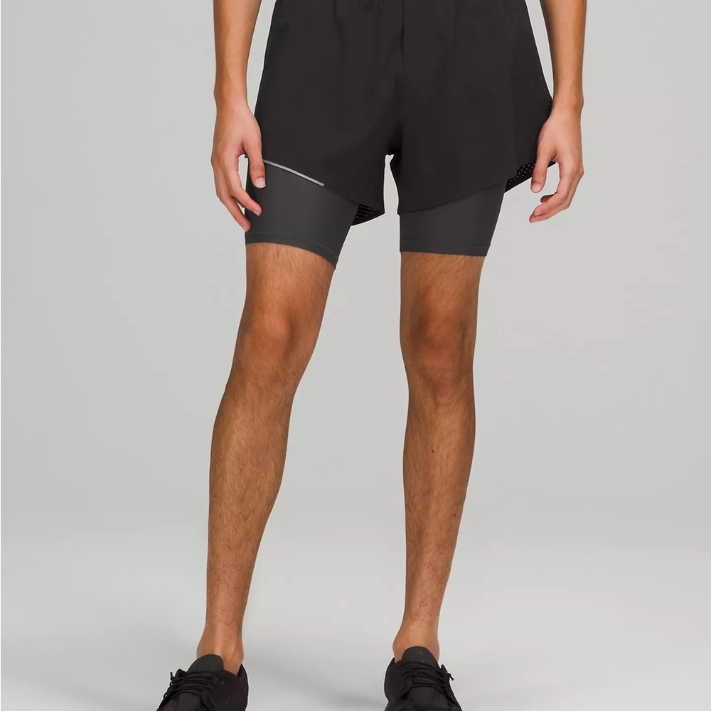 Lululemon Men’s Lightweight Lined Running Short 4”